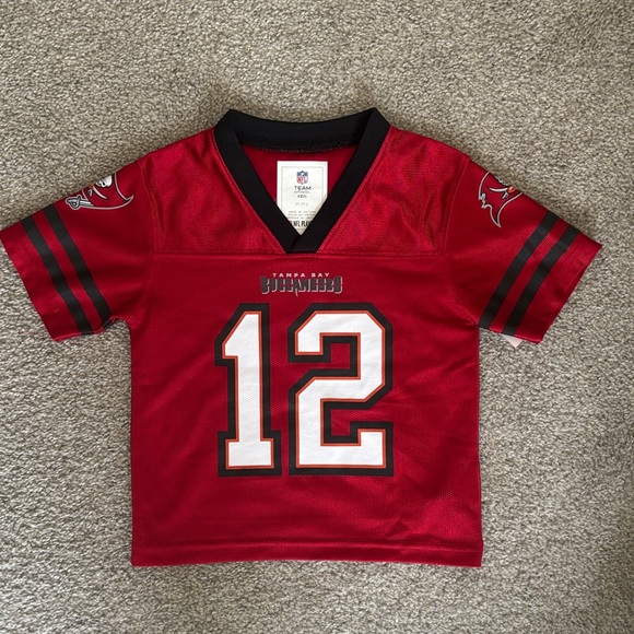 Tom Brady Tampa Bay jersey - Picture 1 of 6
